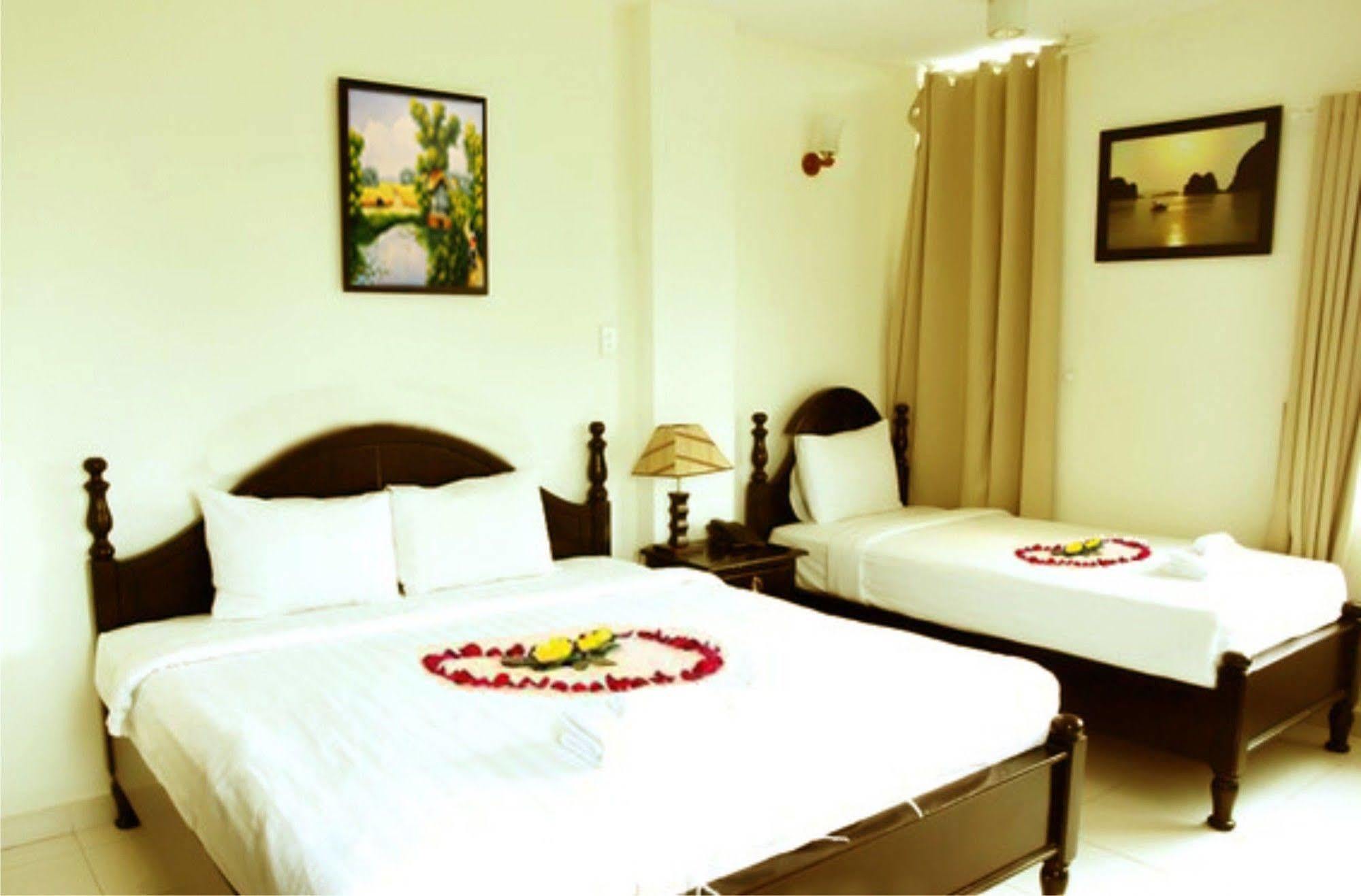מלון נה טראנג Four Seasons House מראה חיצוני תמונה